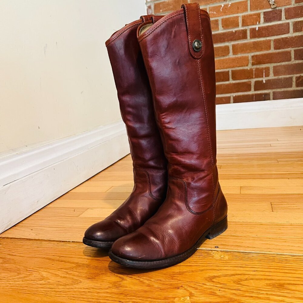 Frye Melissa Button Western Equestrian Mahogany Cognac Redwood 16" Tall - Picture 8 of 16